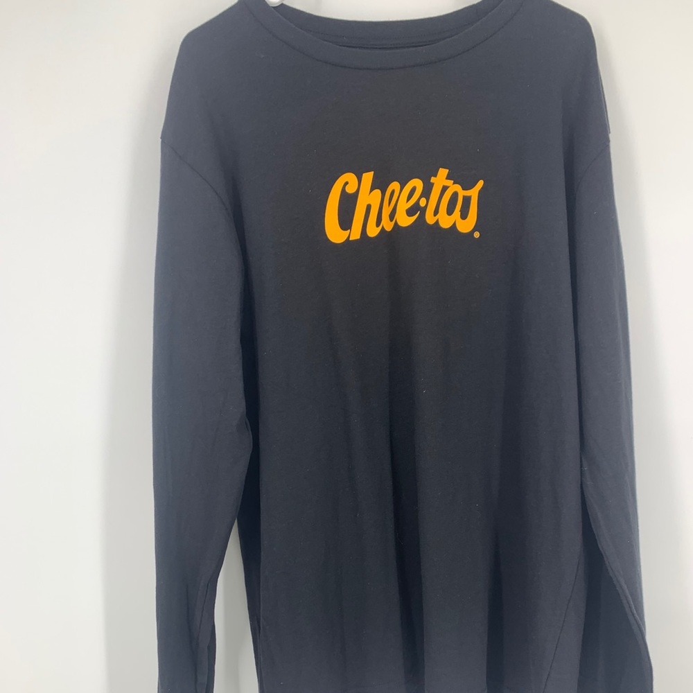 Cheetos long sleeve shirt size large